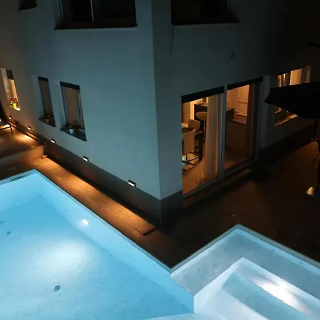 Rooftop Трогир