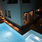 Rooftop Traù