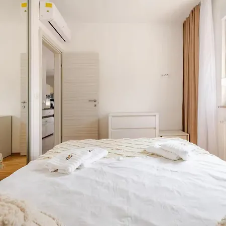 Rooftop Apartman