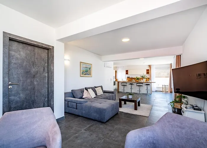 Rooftop アパート *